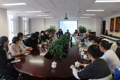 中央文化和旅游管理干部學院組織全國文化干部素質(zhì)提升工程 群眾文化活動組織策劃培訓(xùn)班學員到海淀北部文化中心參觀研討